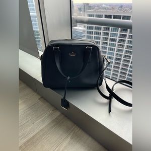 KATE SPADE - BLACK HAND BAG